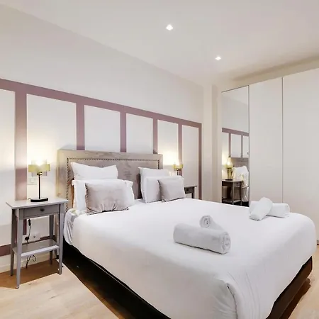 Apartment Flat 140 At Sacre Coeur *